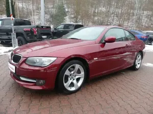BMW 320 i*Coupe*Automatik*Klima*Sitzhzg*Xenon*PDC