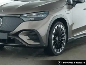 Mercedes-Benz EQE SUV EQE SUV 500 4M AMG Airmatic AHK Pano Night 360° - image 2