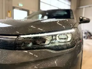 Volkswagen Tiguan 2,0TSI DSG 4Mot R-Line Black Style 20´´ Bild 2