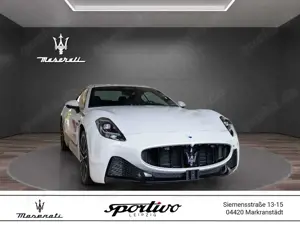 Maserati GranTurismo Modena *Sonderlackierung Grigio Cangiante*