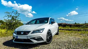 SEAT Leon Leon 1.5 TSI ACT DSG OPF FR Black Matt Edition