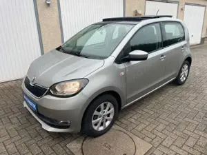 Skoda Citigo STYLE 1HD PANO MEDIA SHZ TEMPO STARTSTOP PDC ALU Bild 2