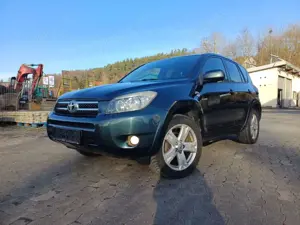Toyota RAV 4 RAV4 4x4 Executive  LEDER PDC TEMP KLIMA