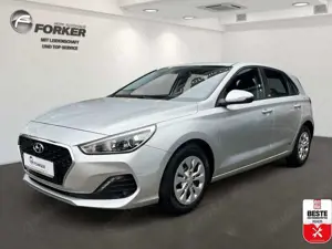 Hyundai i30 Select Funktionspaket Allwetterreifen