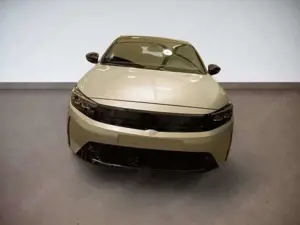 Opel Corsa F GS 1.2 HYBRID KLIMA+PDC+KAMERA+SHZ+LHZ++ Bild 3