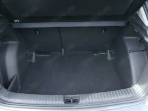 Skoda Fabia Selection 1.5TSI-DSG, Klima LM PDC LED 5J. Garant Bild 5