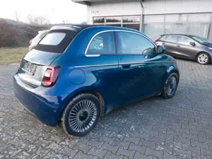 Fiat 500e Icon Cabrio 42 kWh Bild 2