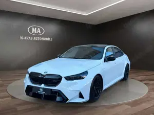 BMW M5 Baureihe M5 Lim. Bowers  Wilkins Pano