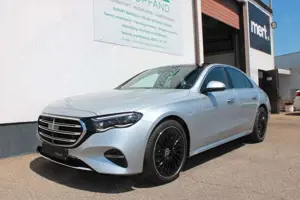 Mercedes-Benz E 200 Lim.  Exclusive Premium Plus NP: 98.000€