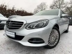 Mercedes-Benz E 250 T Pano*Leder*Navi*ACC