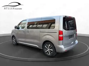 Toyota Proace Verso L2 Aut. Family 2-Schiebtür Bild 3