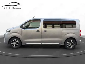 Toyota Proace Verso L2 Aut. Family 2-Schiebtür Bild 2
