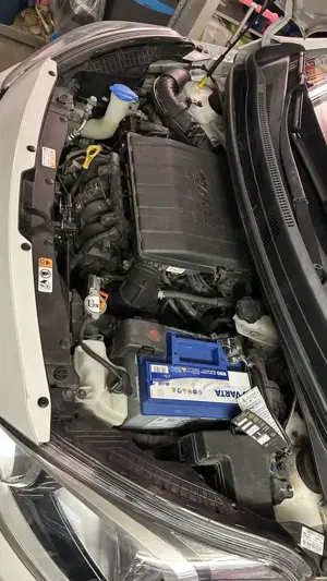 Hyundai i10 1.2 Automatik, Sondermodel Bild 4