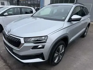 Skoda Karoq Ambition 2.0 TDI LED DSG RFK PDC Navi Temp