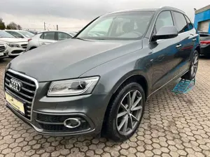 Audi Q5 2.0 TFSI quattro BIXEN/SHZ/PANO/AHK Bild 3