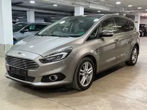 Ford S-Max S-MAX  AWD Klima~Navi~Allrad~Leder~Panorama