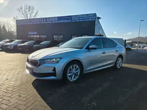 Skoda Octavia Lim. 1.5 TSI mHEV 110 kW Selection