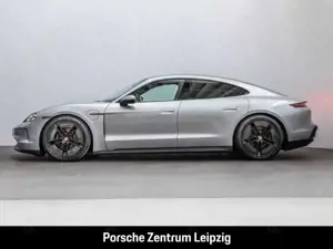 Porsche Taycan 4S InnoDrive Head-Up Rückfahrkamera BOSE Bild 2