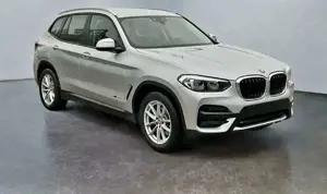 BMW X3 xDrive 20 d Advantage Bild 3