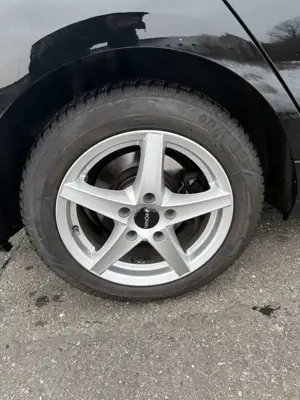 BMW 118 118 i Advantage Bild 5