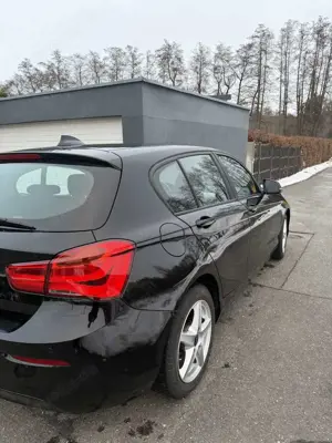 BMW 118 118 i Advantage Bild 4