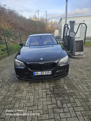 BMW 740 740d Bild 4