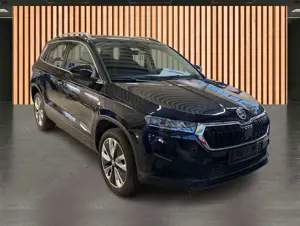 Skoda Karoq 1.5 TSI DSG Selection*Kessy*DAB*LED Bild 3