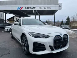 BMW i4 eDrive35 GRAN COUPÉ ///M-SPORT/CAM/SHZ/LHZ