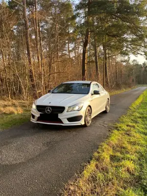 Mercedes-Benz CLA 250 CLA 250 Sport (117.344) AMG-Paket