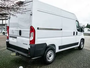 Opel Movano Cargo L2H2 2.2 Diesel 140 3.5t *RFK*NAV* Bild 3