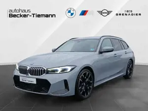 BMW 320 i Touring M-Sport HUD Adapt.-LED DrivAss. ACC Park