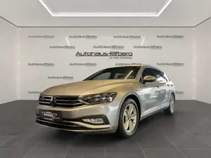 Volkswagen Passat Variant 2.0 TDI Elegance/AHK/ACC/MATRIX