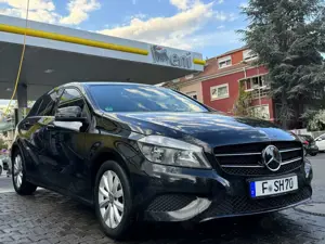 Mercedes-Benz A 180 (BlueEFFICIENCY)
