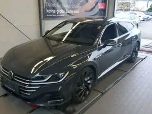 Volkswagen Arteon Shooting Brake R-Line 2.0TDI DSG AHK ACC
