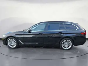 BMW 530 e xDrive Touring *Business*Navi*Kamera*LED*AH Bild 3