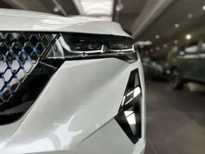 Renault Rafale Full Hybrid E-Tech 200 Esprit Alpine Bild 3