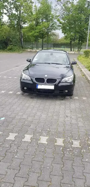 BMW 520 520i