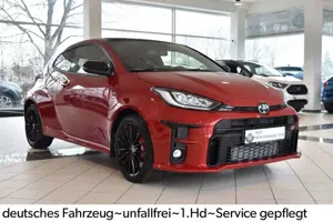 Toyota Yaris GR~Performance Paket~4x4~nur 4.000 km Bild 2