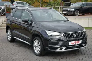 SEAT Ateca 1.5 TSI Xperience LED Navi AHK Kamera ACC Bild 3