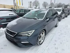 SEAT Leon ST FR Black Matt Edition*Acc*PDC*Led*NAVI*