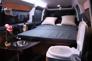 Volkswagen Caddy Maxi CAMPER NEU ! gr. Bett, Sitzecke, WC,uvm