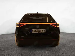 Toyota bZ4X FWD Teamplayer "Neues Modell" ACC 360° Bild 5