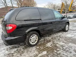 Chrysler Grand Voyager Limited 2.8 CRD Autom. Bild 4