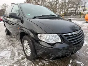 Chrysler Grand Voyager Limited 2.8 CRD Autom. Bild 3