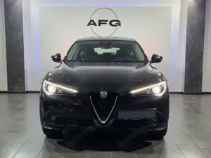 Alfa Romeo Stelvio SuperQ4*PANO/SCHIEBE*SHZ*LHZ*AHK*NAVI*
