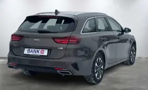 Kia Ceed SW / cee'd SW cee'd*1.6*Plug-in*SHZ*CarPlay*LED*KAMER*TEMPOM Bild 4