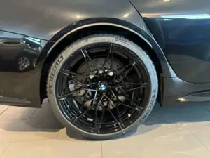 BMW M3 Competition Touring mit M x Bild 5