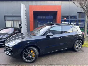 Porsche Cayenne Turbo V8 Sammler · NP 217.500 Euro
