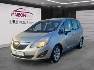 Opel Meriva Bluetooth//AHK//ALLWETTER Bild 1