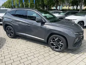 Hyundai TUCSON N-Line 1,6 T-Gdi Pano/Schiebedach/LED /NAVI/ R-KAM